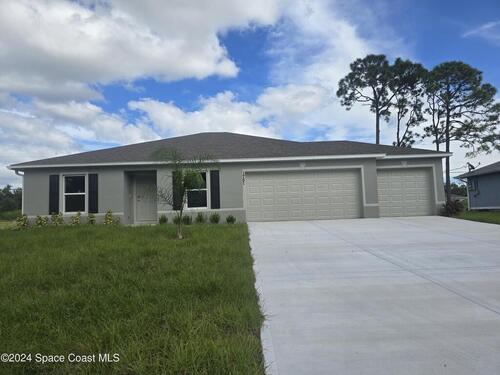 1751 Olympia Avenue SW, Palm Bay, FL 32908