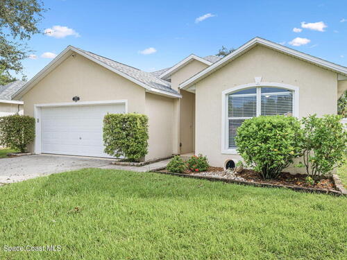 2751  Stratford Pointe Drive, Melbourne, Florida 32904