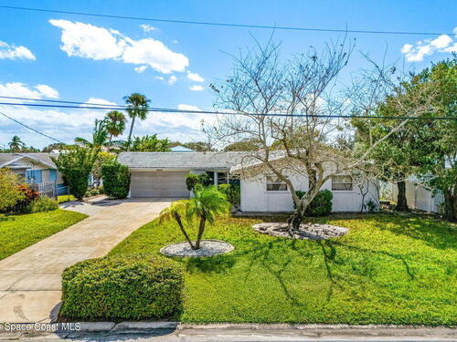 272  Bahama Boulevard, Cocoa Beach, Florida 32931