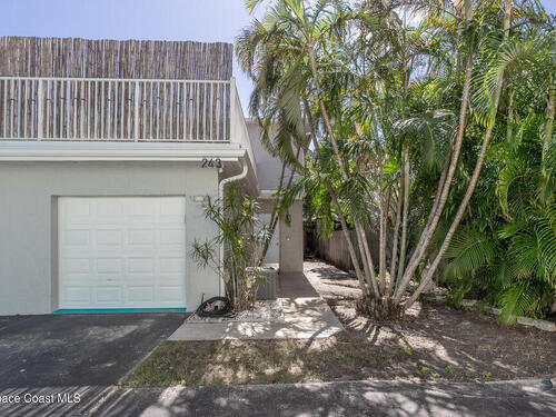 243 S Brevard Avenue, Cocoa Beach, Florida 32931