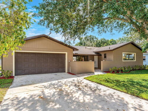 987 Nicklaus Drive, Rockledge, FL 32955