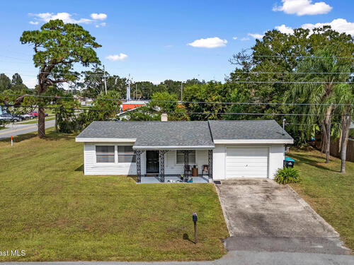 2605 Pine St NE, Palm Bay, FL 32905