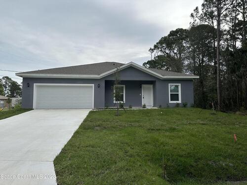 159 Delk Avenue NW, Palm Bay, FL 32907