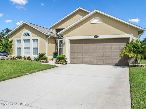 2903 Chica Circle, Melbourne, FL 32904