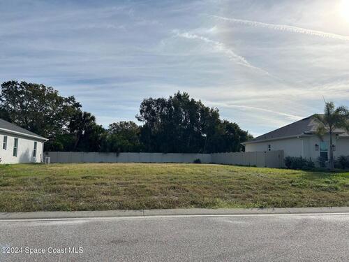 4315 Negal Circle, Melbourne, FL 32901