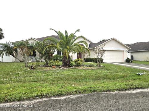 556 Bernardo Avenue NE, Palm Bay, FL 32907