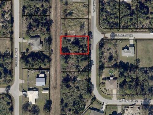 3174 Tompkins Avenue SE, Palm Bay, FL 32909