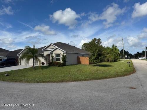 791 Montrose Street SE, Palm Bay, FL 32909