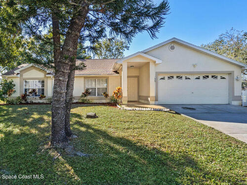 1070 Douglas Street SE, Palm Bay, FL 32909