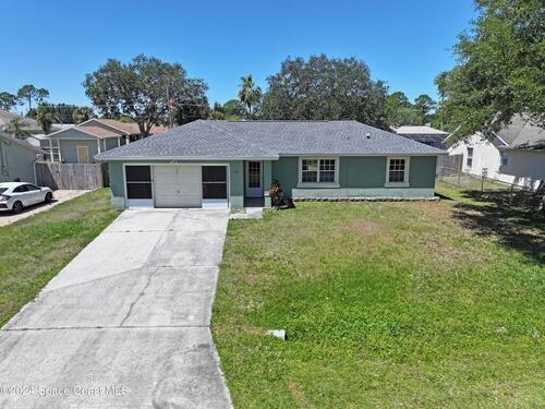 122 Bonfire Avenue NE, Palm Bay, FL 32907