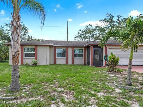 861 Cayuga Avenue NE, Palm Bay, FL 32905