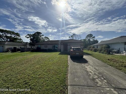 454 Vin Rose Circle SE, Palm Bay, FL 32909