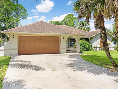 2470 Hunter Lane, Malabar, FL 32950