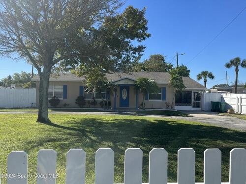 2570 Pineapple Avenue, Melbourne, FL 32935