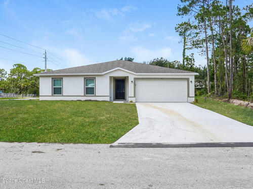 790 Halton Avenue SW, Palm Bay, FL 32908