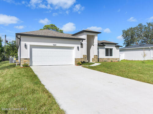 2530 Quinlin Avenue SE, Palm Bay, FL 32909