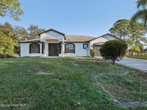 1379 Ginza Road NW, Palm Bay, FL 32907