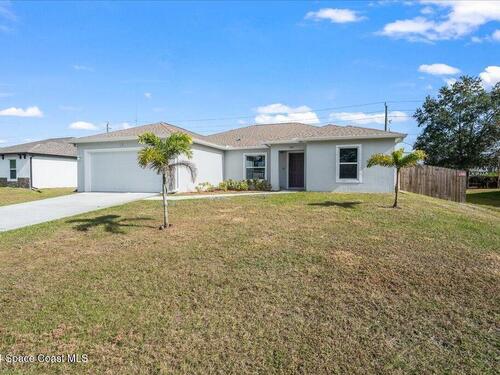 279 Wilton Avenue SW, Palm Bay, FL 32908