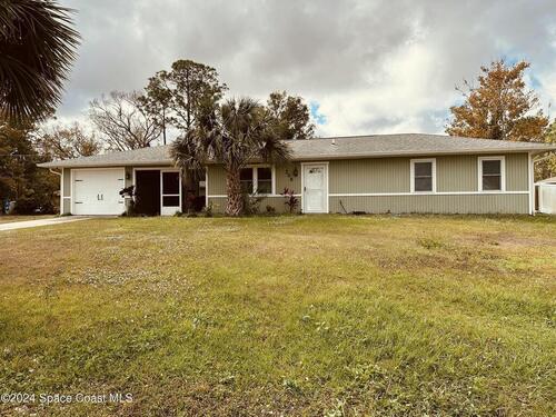 298 Mayport Avenue NW, Palm Bay, FL 32907