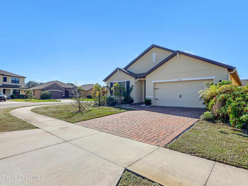 733 Old Country E, Palm Bay, FL 32909