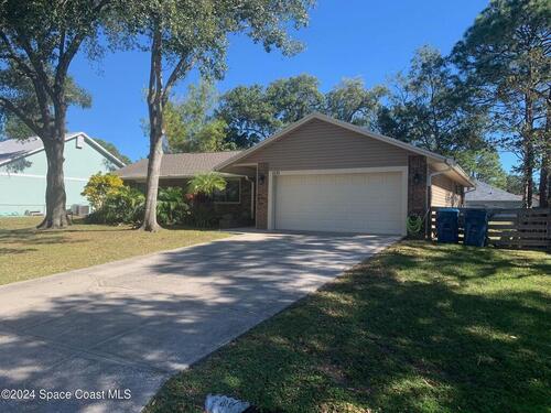 1125 Porter Avenue NW, Palm Bay, FL 32907