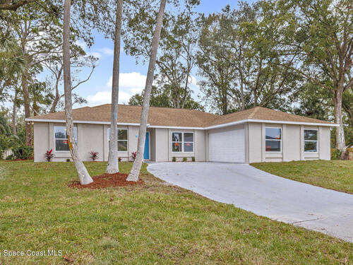 1091 Roanoke Court NE, Palm Bay, FL 32907