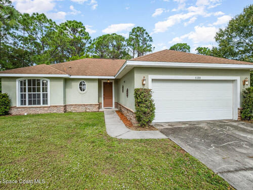 1233 Seeley Circle NW, Palm Bay, FL 32907