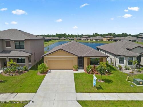 1247 Mineral Loop Drive NW, Palm Bay, FL 32907