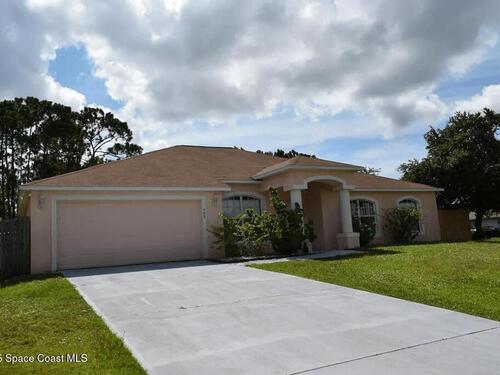 999 Carver Road SE, Palm Bay, FL 32909