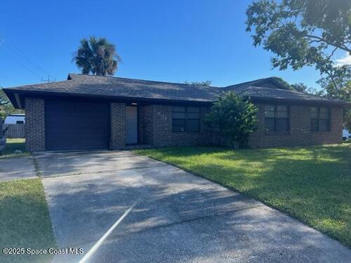 901 Emerson Drive NE, Palm Bay, FL 32907