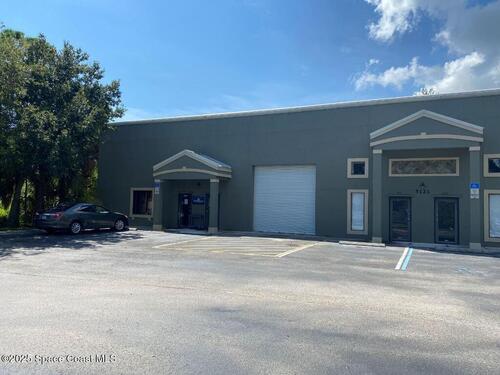 5121 Industry Drive, Melbourne, FL 32940