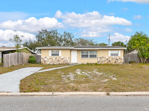 2436 Sadler Lane, Melbourne, FL 32935