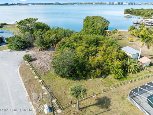 1540 Outer Drive, Merritt Island, FL 32952