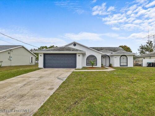 1051 Flower St Nw Street NW, Palm Bay, FL 32907