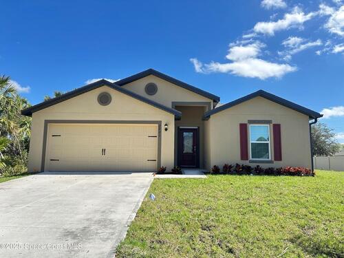 2021 Oheto Avenue SW, Palm Bay, FL 32908