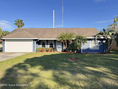 635 Cayuga Avenue NE, Palm Bay, FL 32905