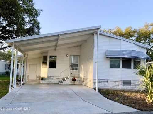 1143 Crystal Court NE, Palm Bay, FL 32907
