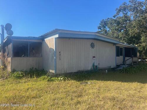 4215 Aurantia Road, Mims, FL 32754