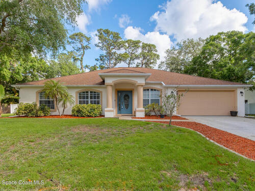 681 Narragansett Street NE, Palm Bay, FL 32907