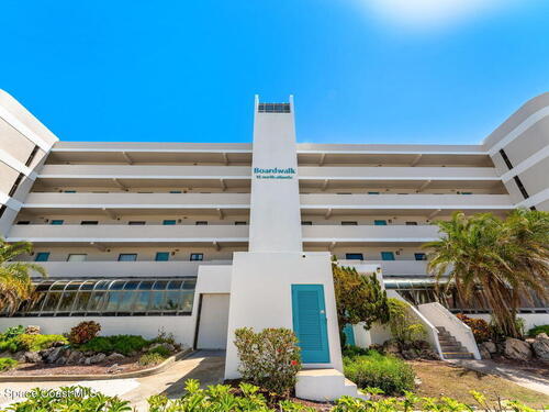 15 N Atlantic Avenue, Cocoa Beach, FL 32931