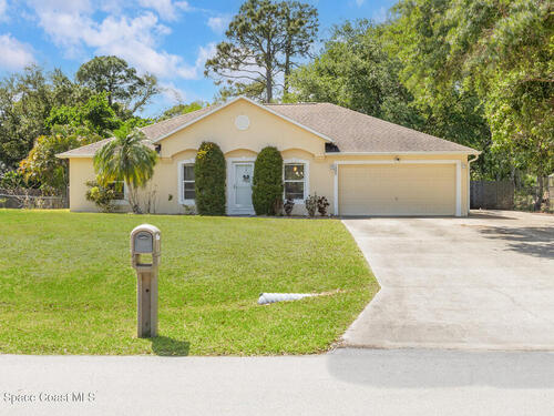 1322 Stadt Road NW, Palm Bay, FL 32907