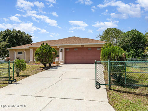 2298 Mantilla Avenue SE, Palm Bay, FL 32909