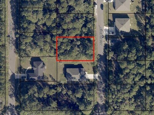 3382 Navajo Avenue SW, Palm Bay, FL 32908