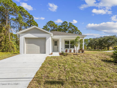 430 Scanlon Road, Palm Bay, FL 32908