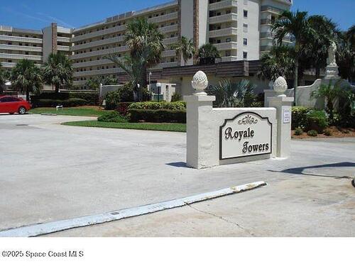 1860 N Atlantic Avenue, Cocoa Beach, FL 32931