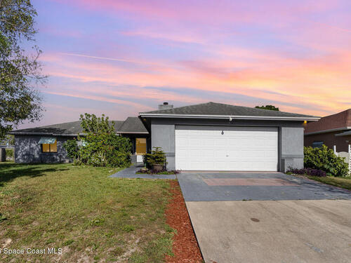 857 Gillen Avenue NW, Palm Bay, FL 32907
