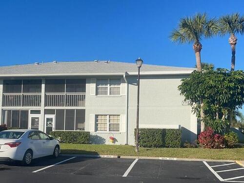 909 Sonesta Avenue NE, Palm Bay, FL 32905