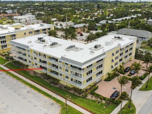 1 Eighth Avenue, Indialantic, FL 32903