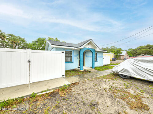 11 Lemon Avenue S, Titusville, FL 32796