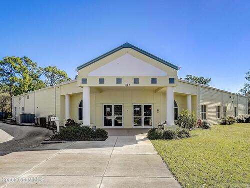 451 Riviera Drive NE, Palm Bay, FL 32905